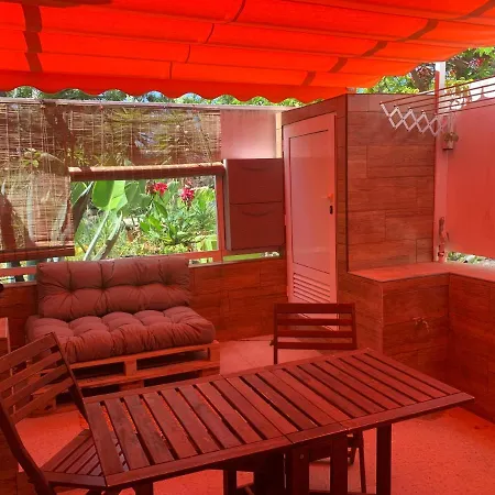 Apartment Family In With Pool