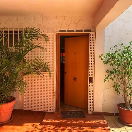 Apartment Family In With Pool